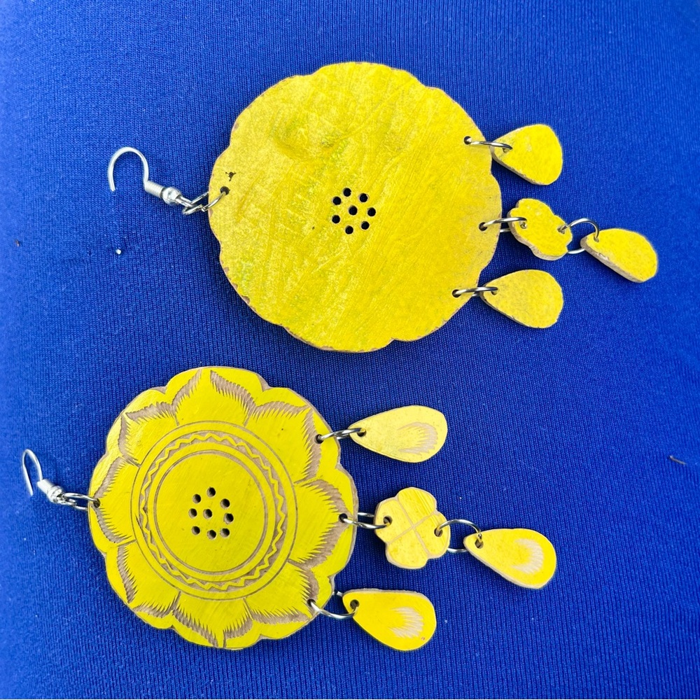 Handmade artisan lightweight earrings from Oaxaca Mexico